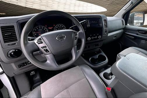 2018 Nissan NV Cargo NV2500 HD SV V6