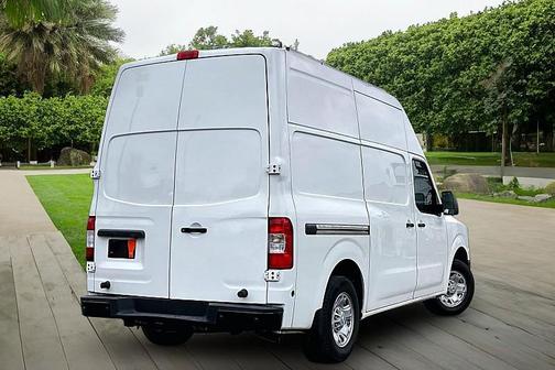 2018 Nissan NV Cargo NV2500 HD SV V6