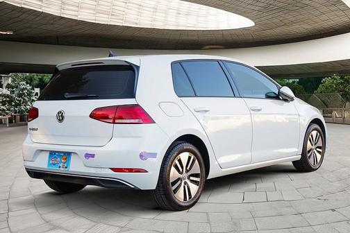 2019 Volkswagen e-Golf SE