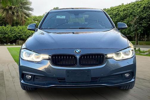 2018 BMW 320 i