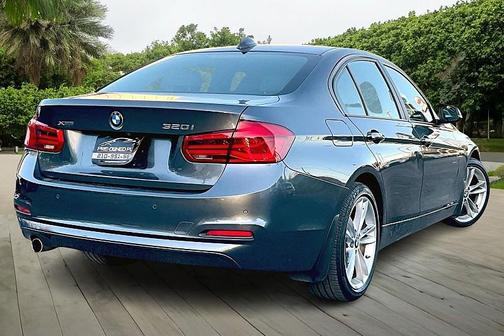 2018 BMW 320 i