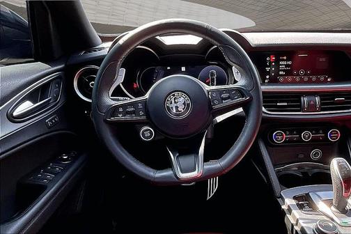 Vulcano Black Metallic 2024 Alfa Romeo Stelvio Veloce AWD