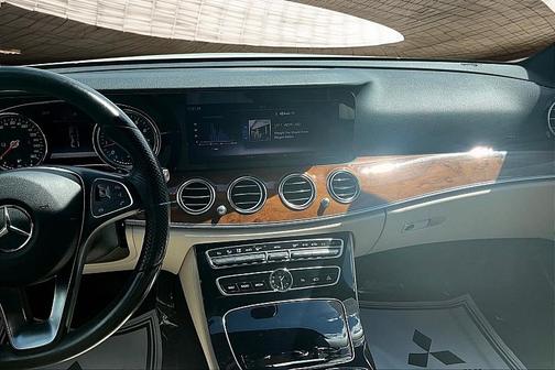 2018 Mercedes-Benz E-Class E 300