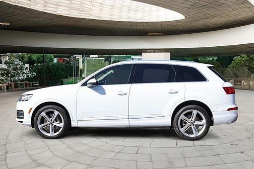 2019 Audi Q7 55 Prestige