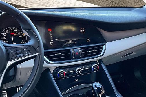 2018 Alfa Romeo Giulia Ti Sport