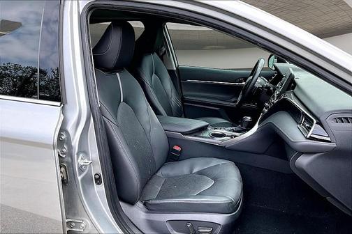 Celestial Silver Metallic 2024 Toyota Camry Hybrid SE