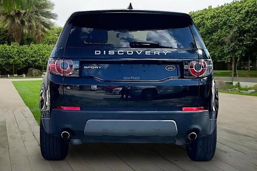 BLACK 2019 Land Rover Discovery Sport SE