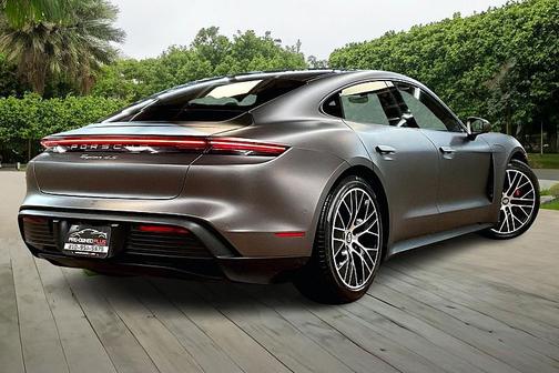 2020 Porsche Taycan 4S