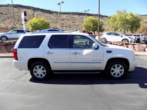 2007 Cadillac Escalade Base