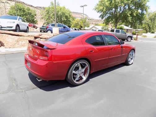 2006 Dodge Charger SRT8