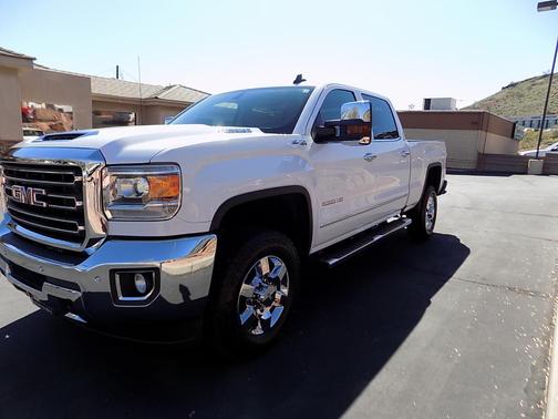 2017 GMC Sierra 2500 SLT
