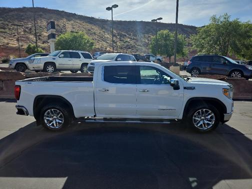 Summit White 2021 GMC Sierra 1500 SLT