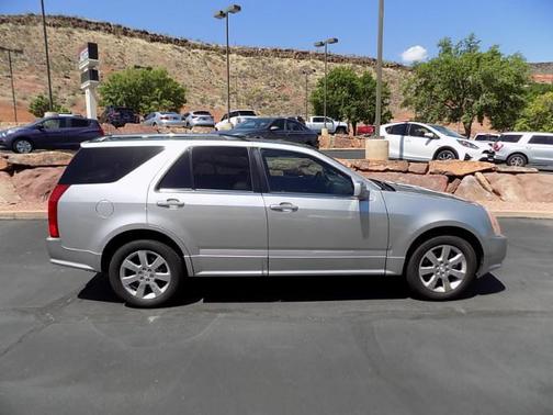 2006 Cadillac SRX V8