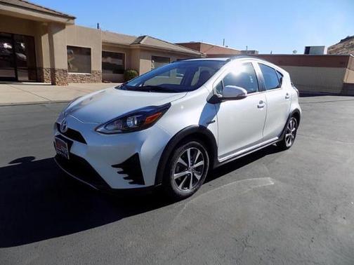 2019 Toyota Prius c L