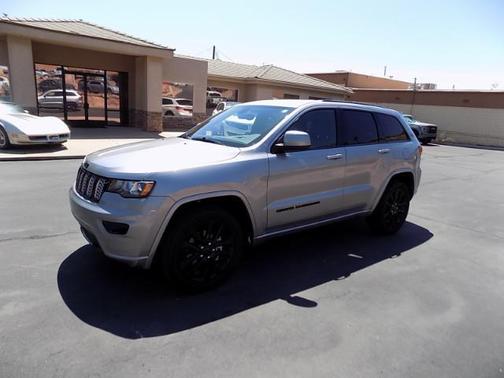 2020 Jeep Grand Cherokee Altitude