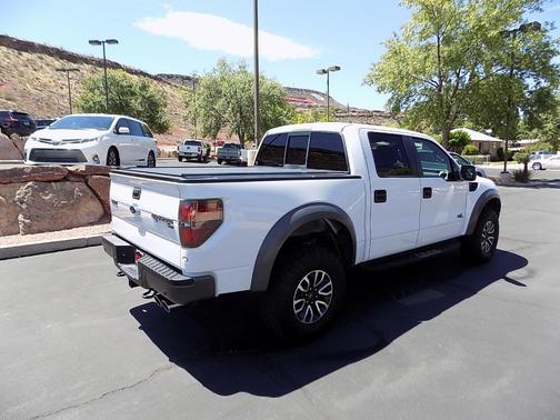 Oxford White 2013 Ford F-150 SVT Raptor