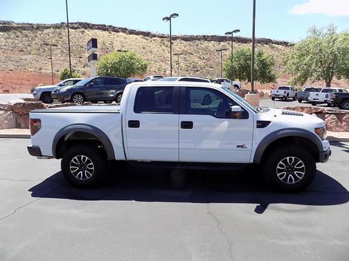 Oxford White 2013 Ford F-150 SVT Raptor