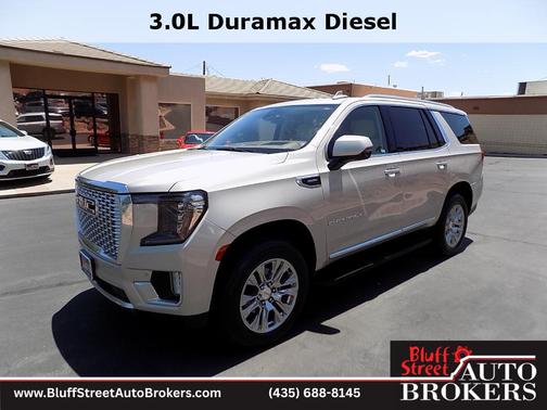 Pearl Beige Metallic 2021 GMC Yukon Denali