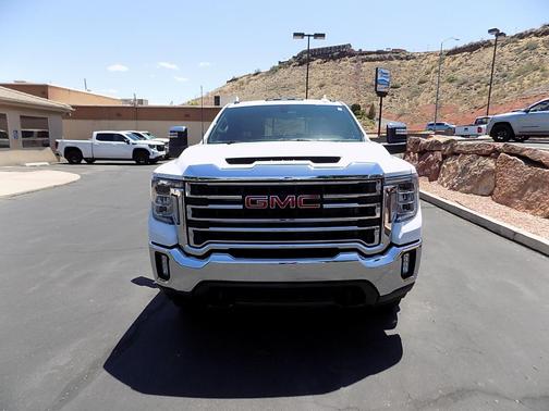 Summit White 2022 GMC Sierra 3500 SLT