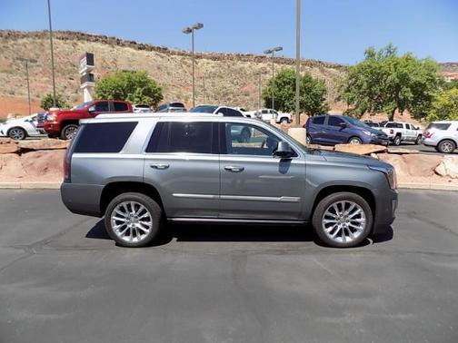 2019 Cadillac Escalade Premium Luxury