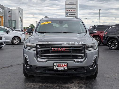 Sterling Metallic 2023 GMC Acadia AWD AT4