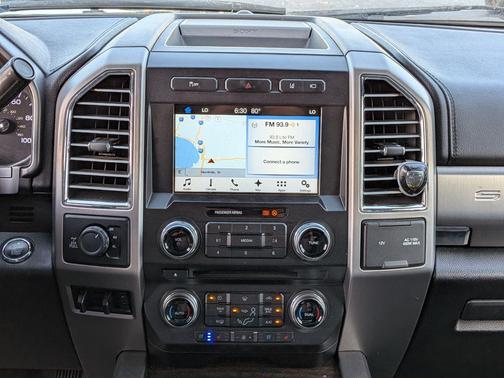 Ingot Silver 2017 Ford F-250 Platinum
