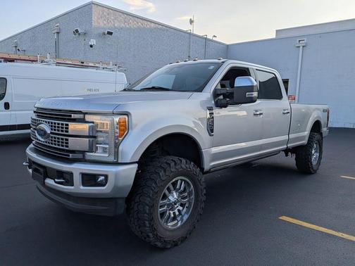 Ingot Silver 2017 Ford F-250 Platinum