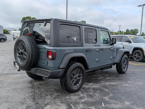 Anvil Clearcoat 2026 Jeep Wrangler Sport S
