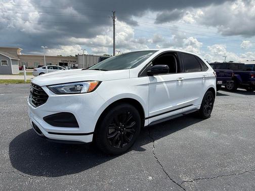 Oxford White 2023 Ford Edge SE