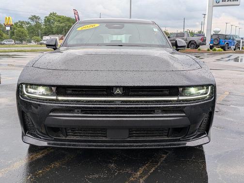 Diamond 2026 Dodge Charger R/T