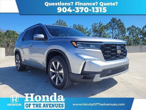 2025 Honda Pilot Touring 8-Passenger