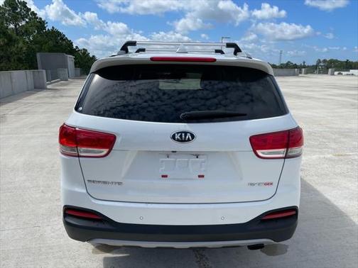 2016 Kia Sorento EX