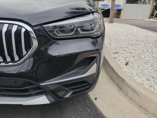 Black Sapphire Metallic 2021 BMW X1 sDrive28i