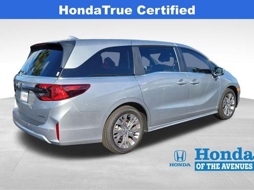 Solar Silver Metallic 2026 Honda Odyssey Touring