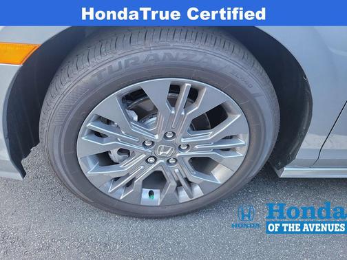 Solar Silver Metallic 2026 Honda Odyssey Touring