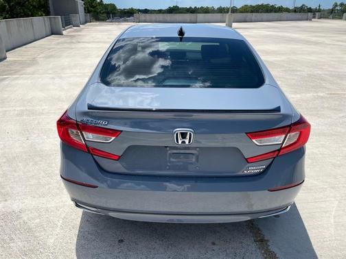2022 Honda Accord Hybrid Base
