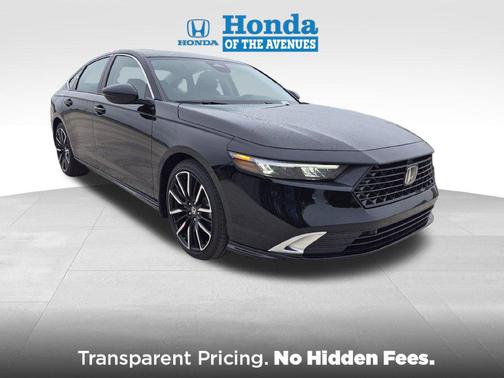 Crystal Black Pearl 2026 Honda Accord Hybrid Touring