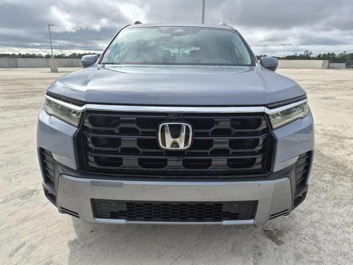 2026 Honda Pilot Touring 8-Passenger