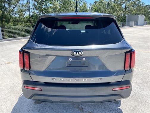 2021 Kia Sorento LX