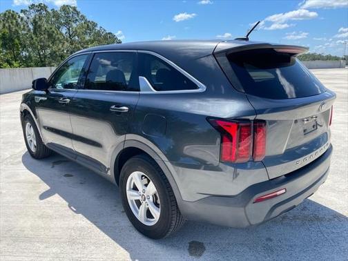 2021 Kia Sorento LX