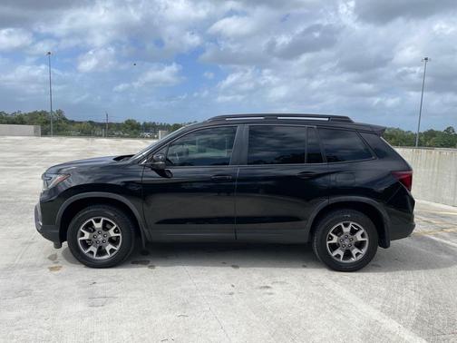 2022 Honda Passport AWD TrailSport