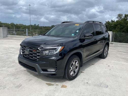 2022 Honda Passport AWD TrailSport