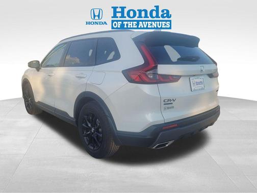 Platinum White Pearl 2026 Honda CR-V Hybrid Sport-L FWD