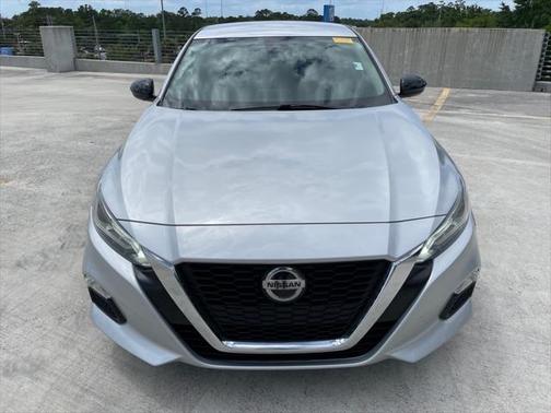 2020 Nissan Altima SR FWD
