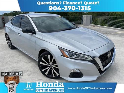 2020 Nissan Altima SR FWD
