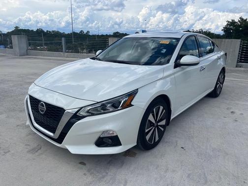 2021 Nissan Altima 2.5 SL