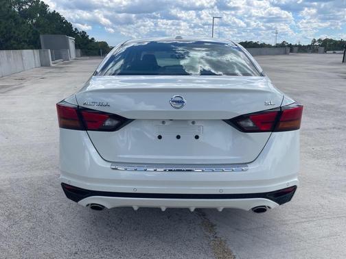 2021 Nissan Altima 2.5 SL
