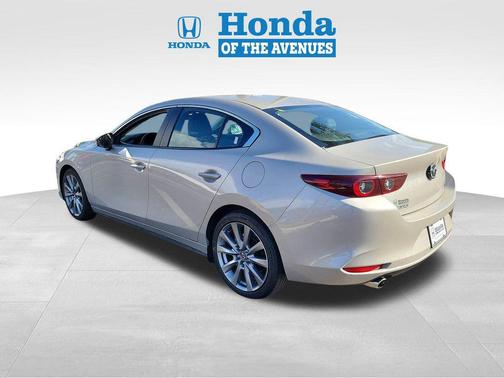 2024 Mazda Mazda3 FWD w/Preferred Package