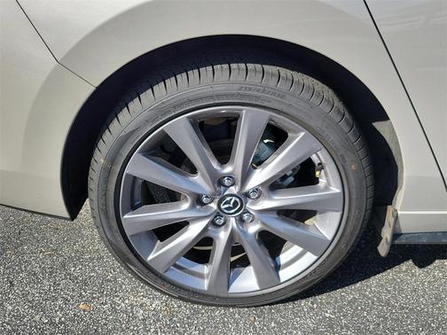 2024 Mazda Mazda3 FWD w/Preferred Package