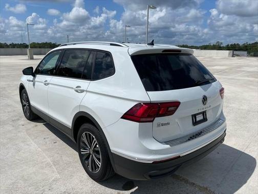 2024 Volkswagen Tiguan 2.0T Wolfsburg Edition